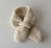 Cute little knitted scarf diverse kleuren